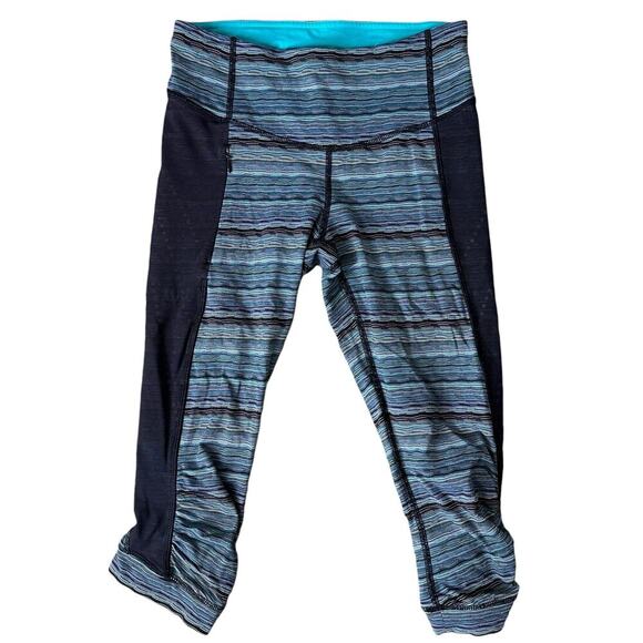 LuLululemon Capri stop at nothing multicolor striped legging Size 4 womens - Picture 1 of 8